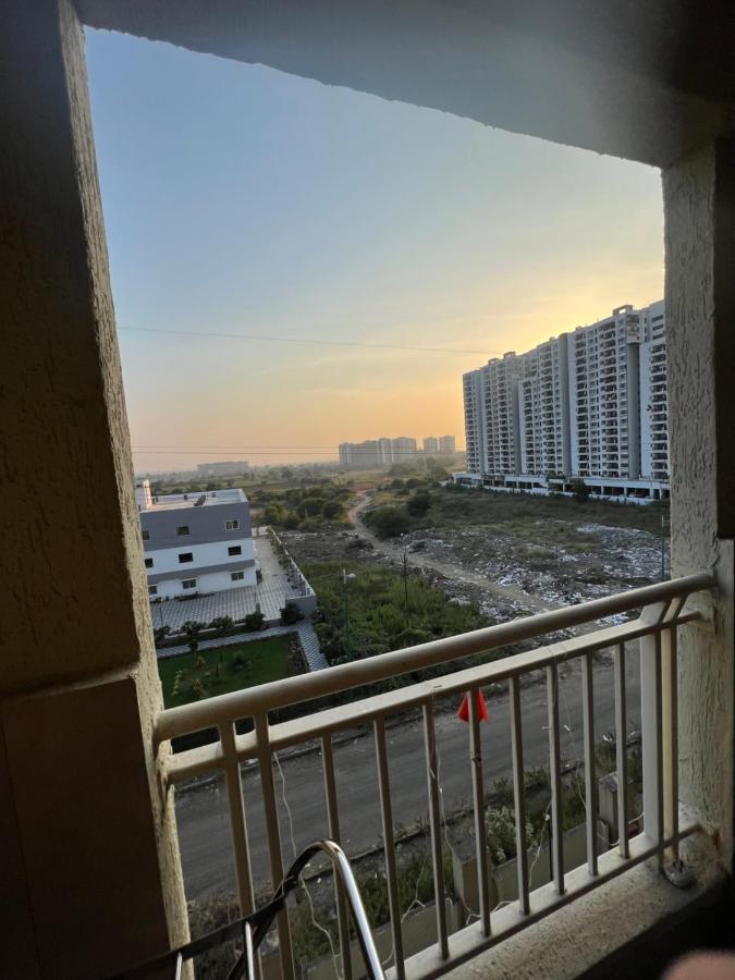 2Bhk Luxurious Beautiful Flat Near Iim Aiims Lägenhet Nagpur Exteriör bild