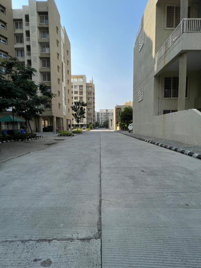2Bhk Luxurious Beautiful Flat Near Iim Aiims Lägenhet Nagpur Exteriör bild